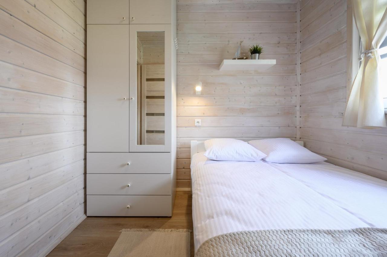Boho Baltic Resort Bobolin Exteriör bild